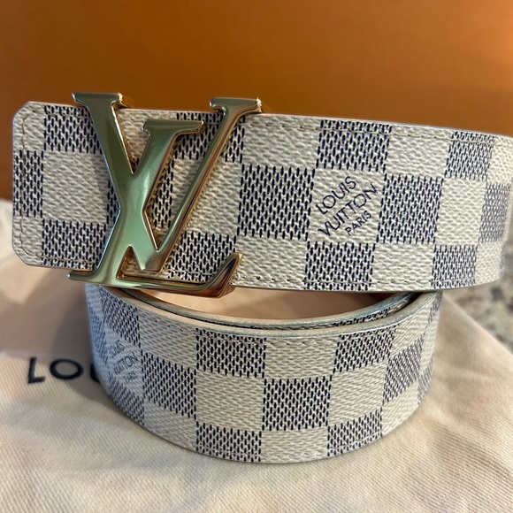 LOUIS VUITTON DAMIER AZUR INITIAL BELT - Picture 3 of 16